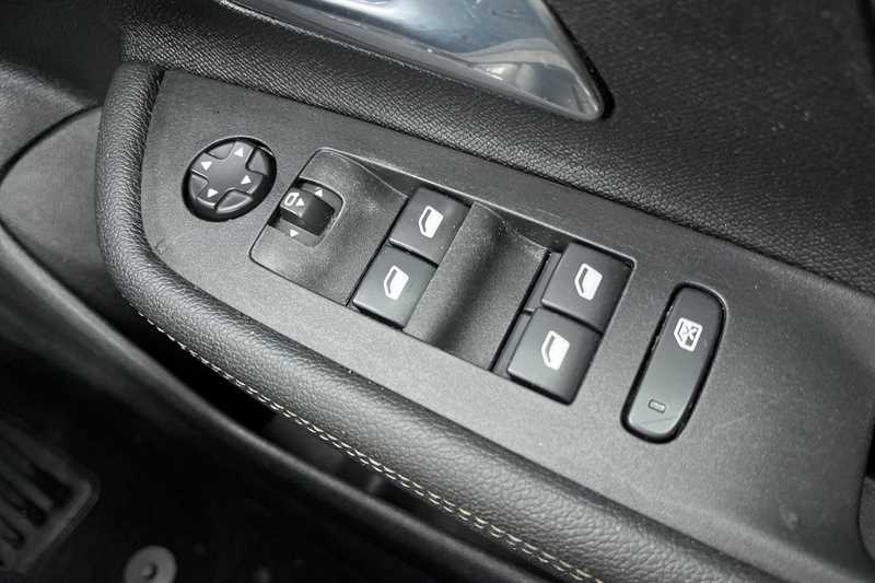 Used Vauxhall Mokka Electric for sale - 77700497: Photo 16