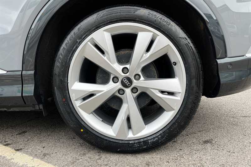 Used Audi Q4 e-tron 2023 for sale - 77944060: Photo 10