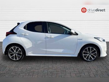 Used Toyota Yaris 2020 for sale - 76756078: Photo