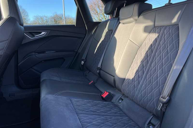 Used Audi Q4 e-tron 2023 for sale - 77481239: Photo 24