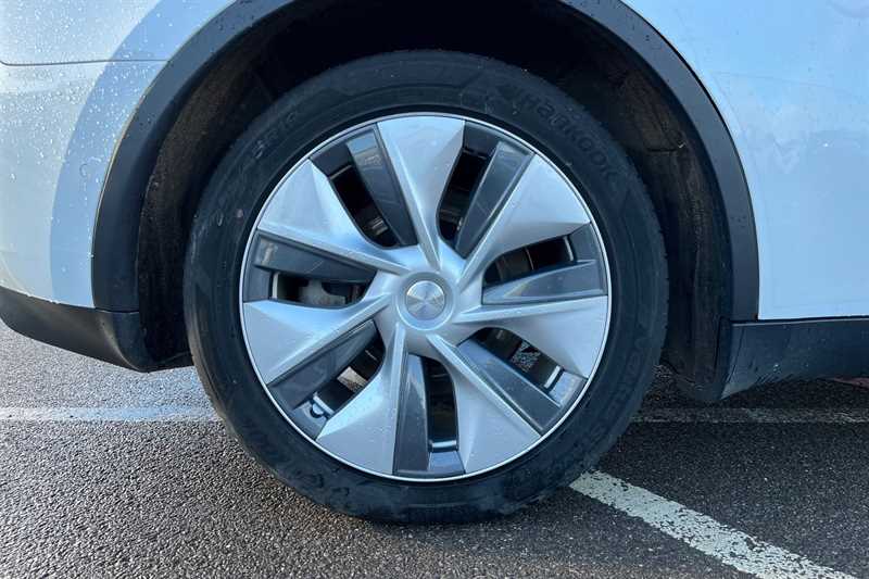 Used Tesla Model Y 2022 for sale - 76610037: Photo 11