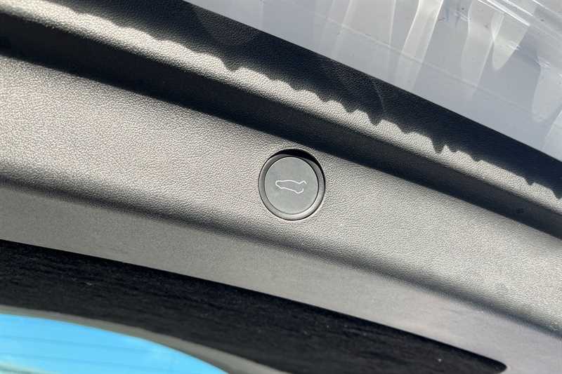 Used Tesla Model Y 2022 for sale - 76610037: Photo 38