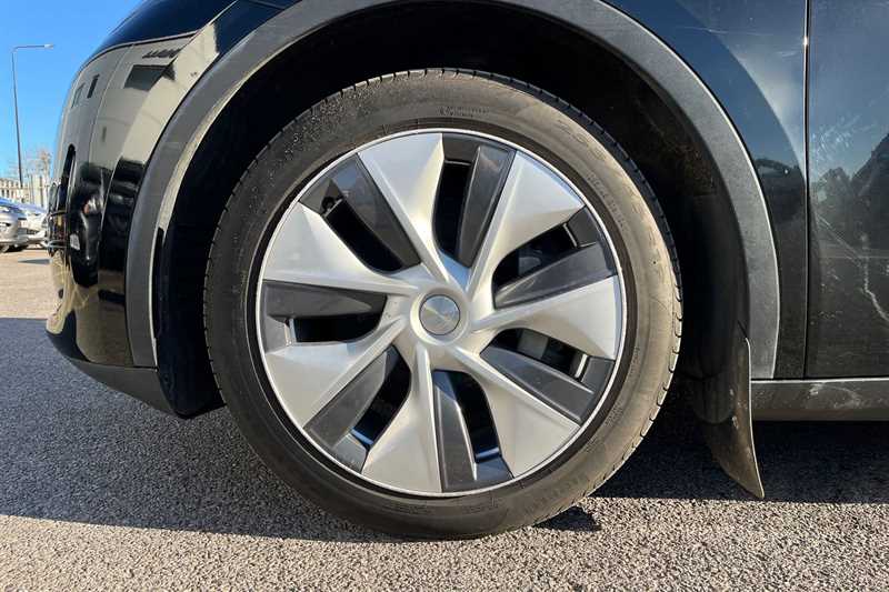 Used Tesla Model Y 2023 for sale - 76955822: Photo 9