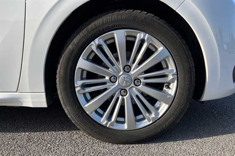 Used Peugeot 208 2019 for sale - 78208537: Photo 12