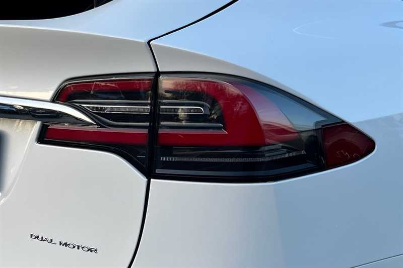 Used Tesla Model X 2020 for sale - 77122763: Photo 32