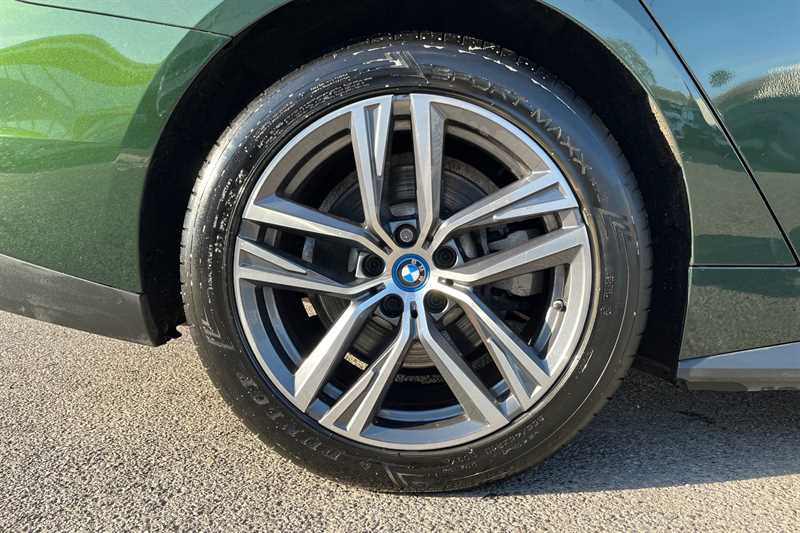 Used BMW i4 2024 for sale - 77757507: Photo 11