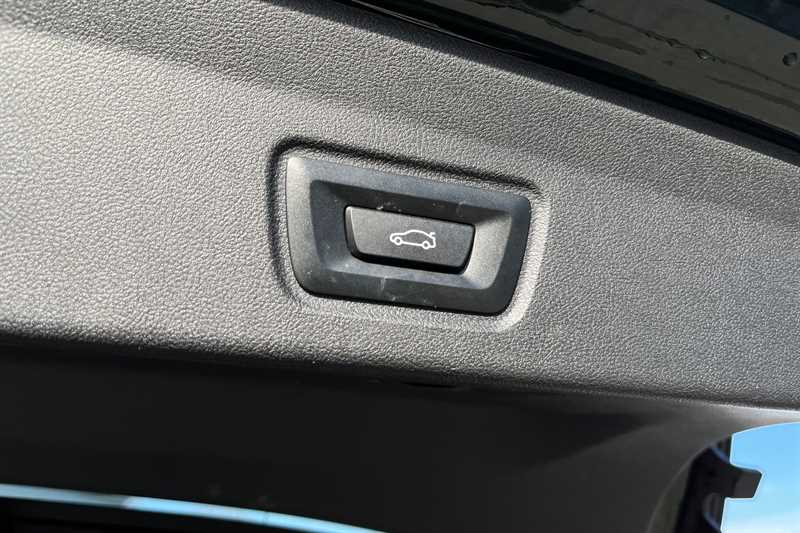 Used BMW i4 2024 for sale - 77757507: Photo 39