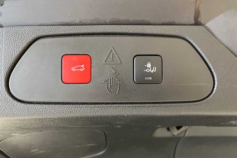 Used Vauxhall Grandland 2022 for sale - 78131094: Photo 43