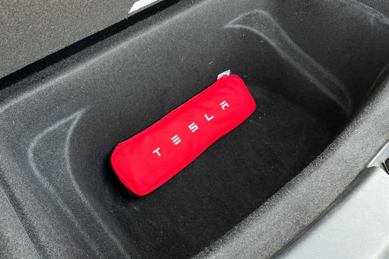 Used Tesla Model Y for sale - 78131003: Photo 37