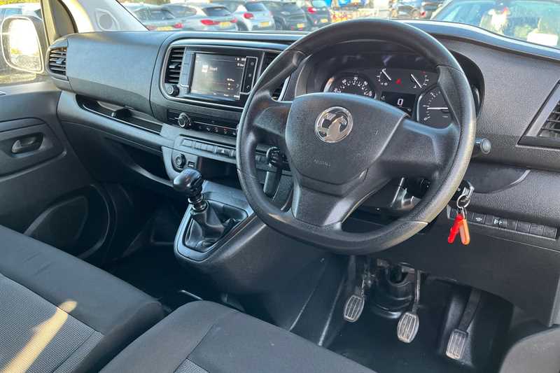Used Vauxhall Vivaro 2023 for sale - 76890943: Photo 13
