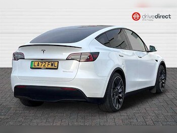 Used Tesla Model Y undefined for sale - 77349097: Photo