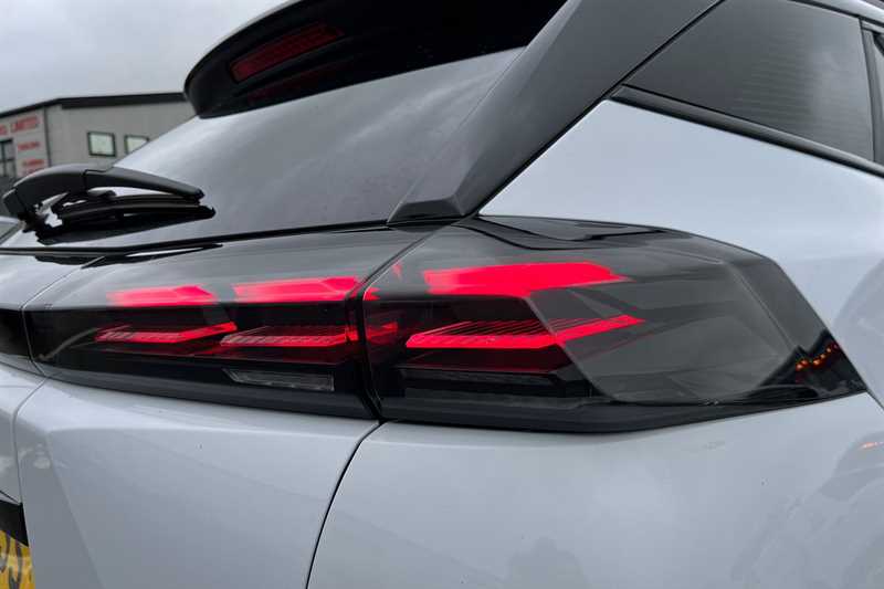 Used Peugeot 2008 2023 for sale - 76516844: Photo 32