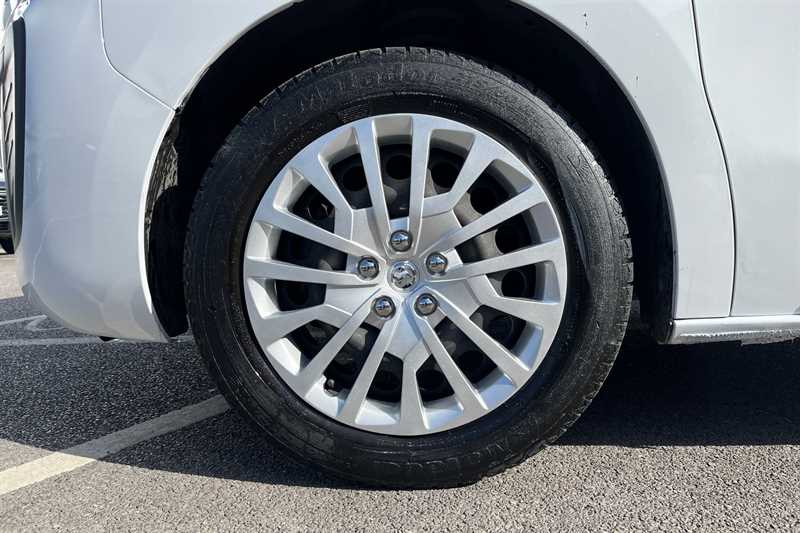 Used Vauxhall Vivaro 2024 for sale - 77929633: Photo 9