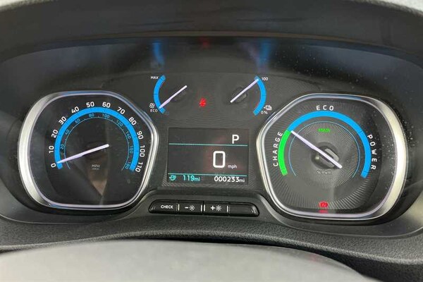 Used Vauxhall Vivaro Electric 2022 for sale - 76096655: Photo 20