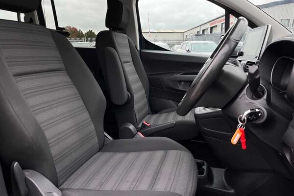 Used Vauxhall Combo Life 2022 for sale - 76229624: Photo 23