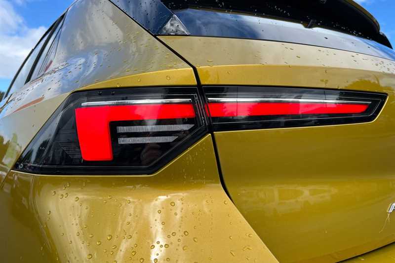 Used Vauxhall Astra 2022 for sale - 76524158: Photo 31