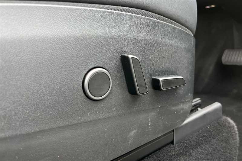 Used Tesla Model Y 2022 for sale - 77894967: Photo 26