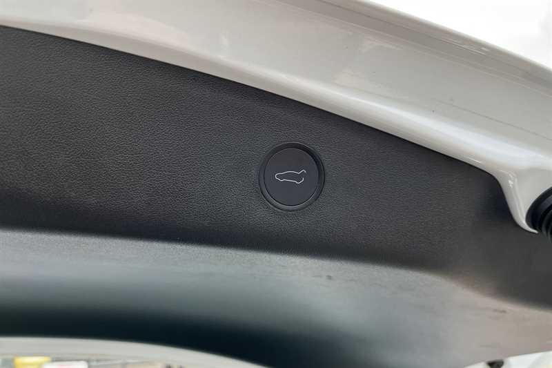 Used Tesla Model 3 2021 for sale - 76756453: Photo 40