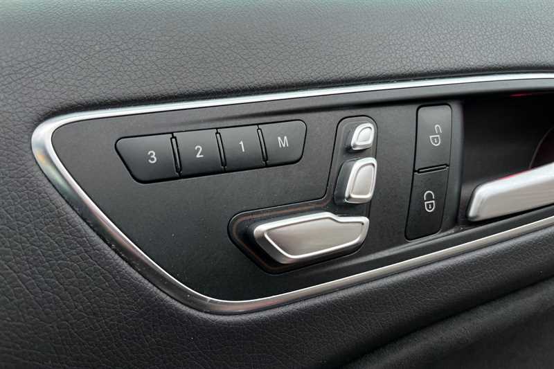 Used Mercedes-Benz A-Class 2017 for sale - 77567049: Photo 26