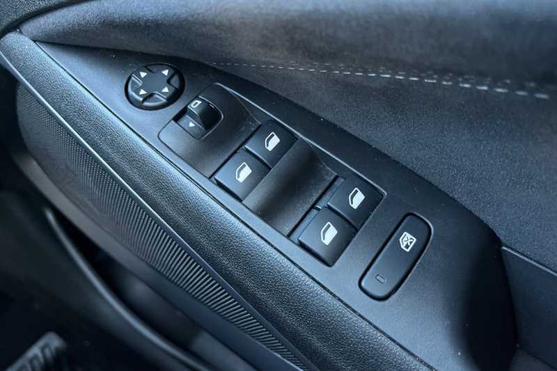 Used Vauxhall Crossland 2022 for sale - 77375312: Photo 16