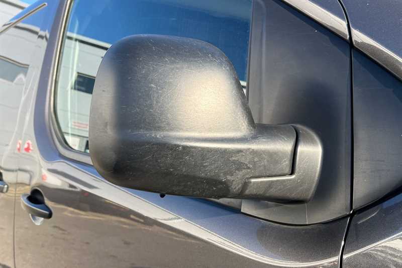 Used Vauxhall Vivaro 2023 for sale - 77363049: Photo 34