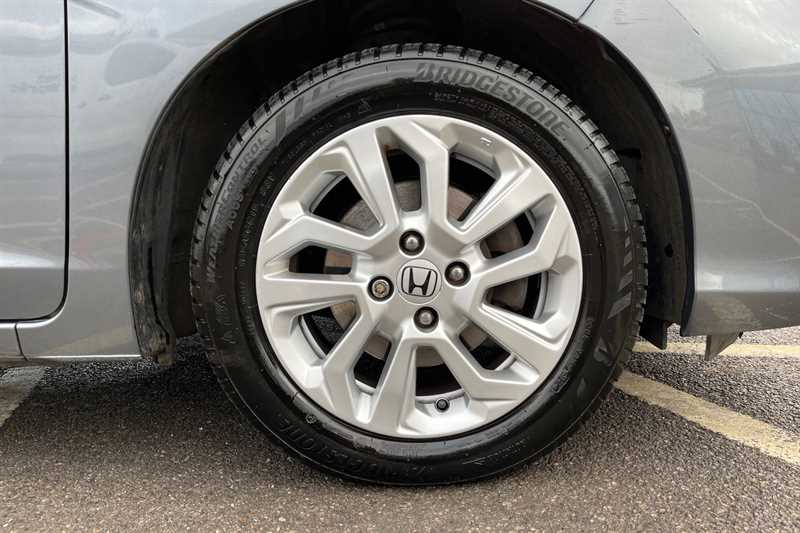 Used Honda Jazz 2019 for sale - 76329390: Photo 12