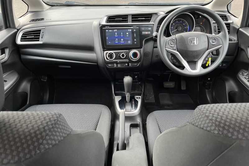 Used Honda Jazz 2019 for sale - 76329390: Photo 13