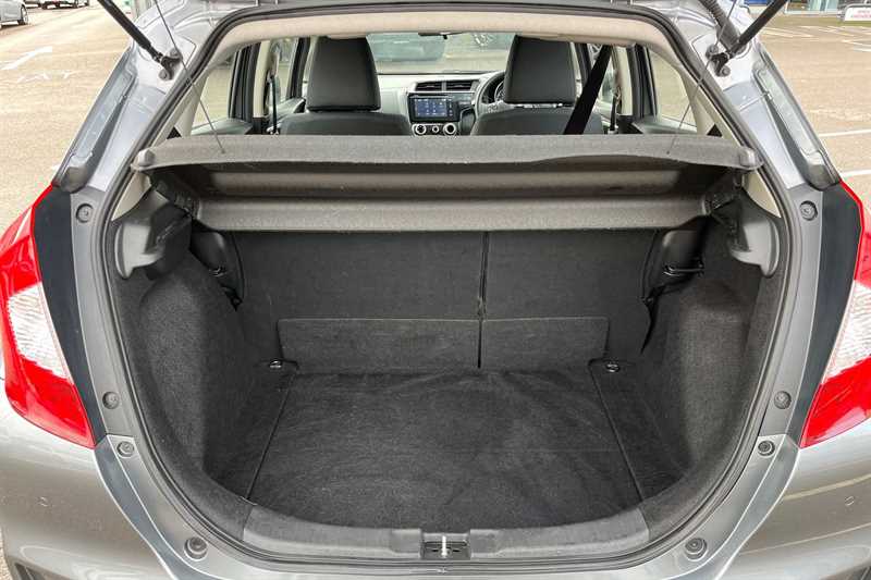 Used Honda Jazz 2019 for sale - 76329390: Photo 25
