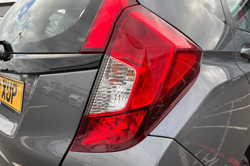 Used Honda Jazz 2019 for sale - 76329390: Photo 32