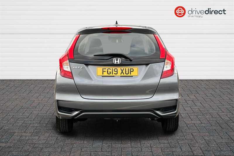 Used Honda Jazz 2019 for sale - 76329390: Photo 4