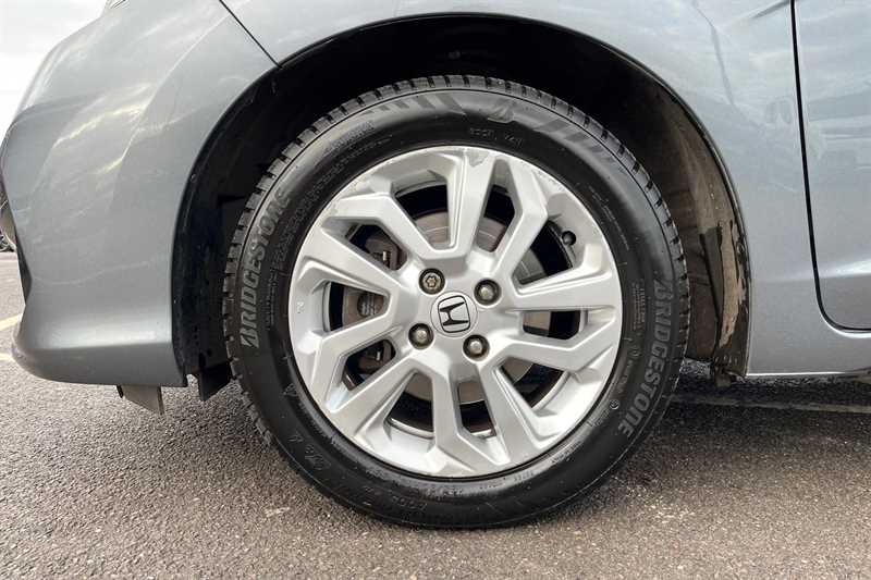 Used Honda Jazz 2019 for sale - 76329390: Photo 9