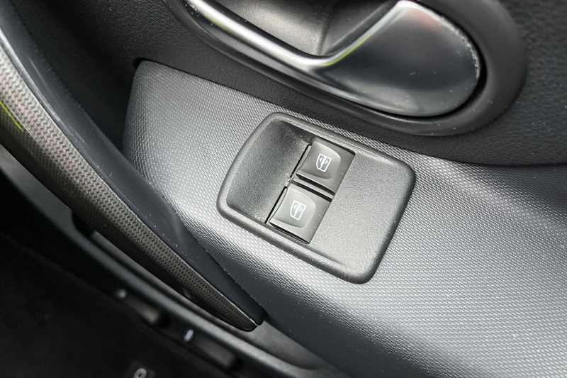 Used Dacia Sandero Stepway 2020 for sale - 77349197: Photo 16