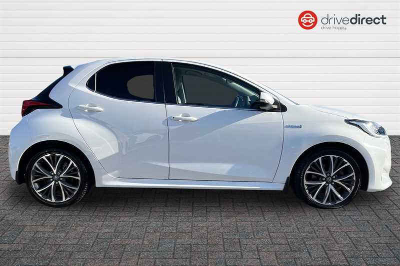 Used Toyota Yaris 2020 for sale - 76488807: Photo 2