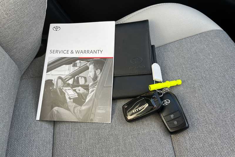 Used Toyota Yaris 2020 for sale - 76733109: Photo 36