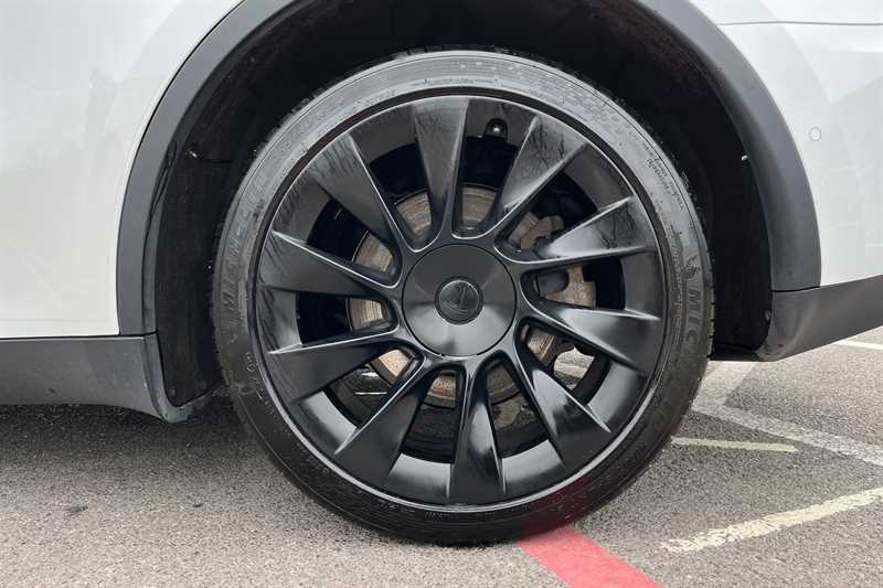 Used Tesla Model Y 2022 for sale - 76449042: Photo 10