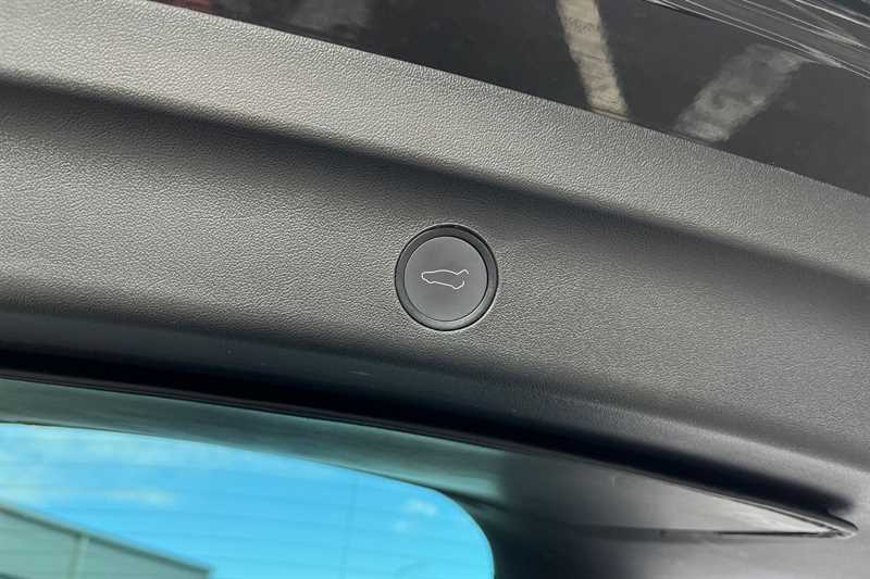 Used Tesla Model Y 2023 for sale - 76463284: Photo 38