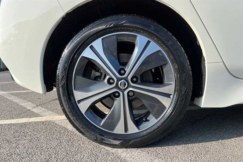 Used Nissan Leaf 2020 for sale - 78120183: Photo 11