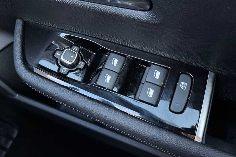 Used Vauxhall Astra 2024 for sale - 77944284: Photo 16