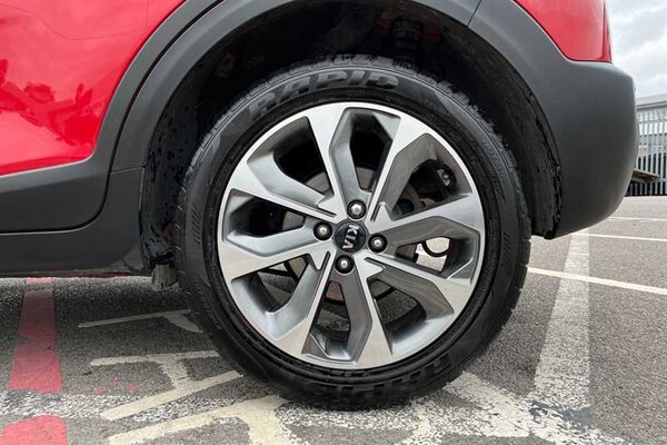 Used Kia Stonic 2018 for sale - 76298546: Photo 10