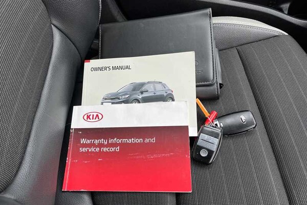 Used Kia Stonic 2018 for sale - 76298546: Photo 36