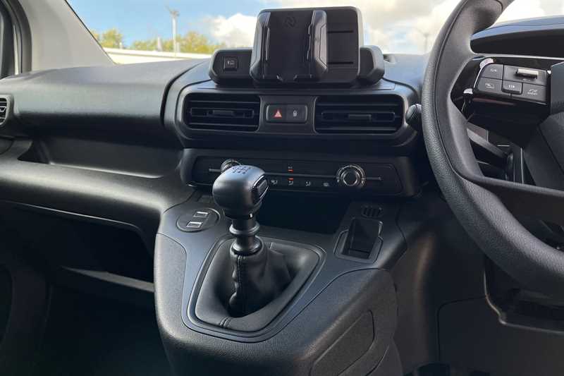 Used Vauxhall Combo 2024 for sale - 75743448: Photo 14