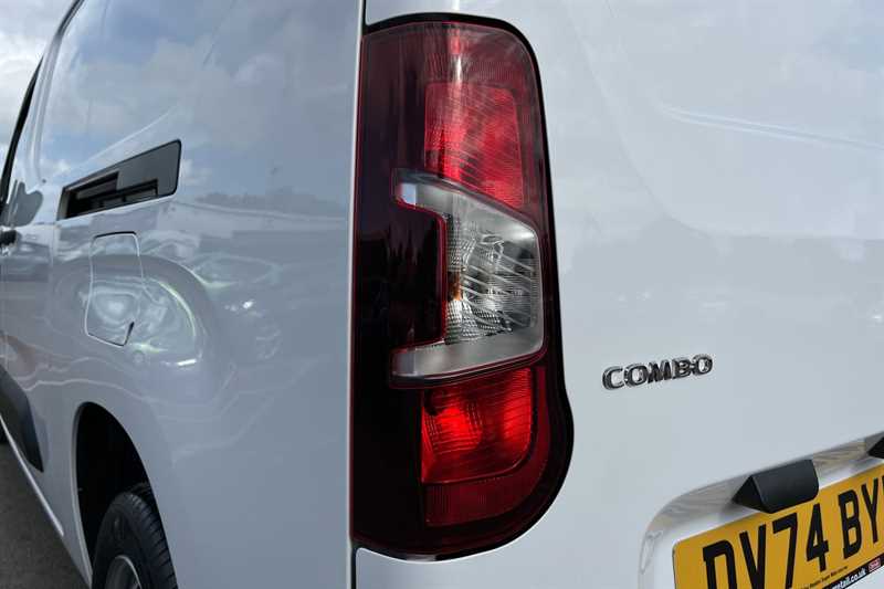 Used Vauxhall Combo 2024 for sale - 75743448: Photo 31
