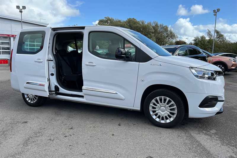 Used Toyota PROACE CITY Verso 2025 for sale - 75861368: Photo 40