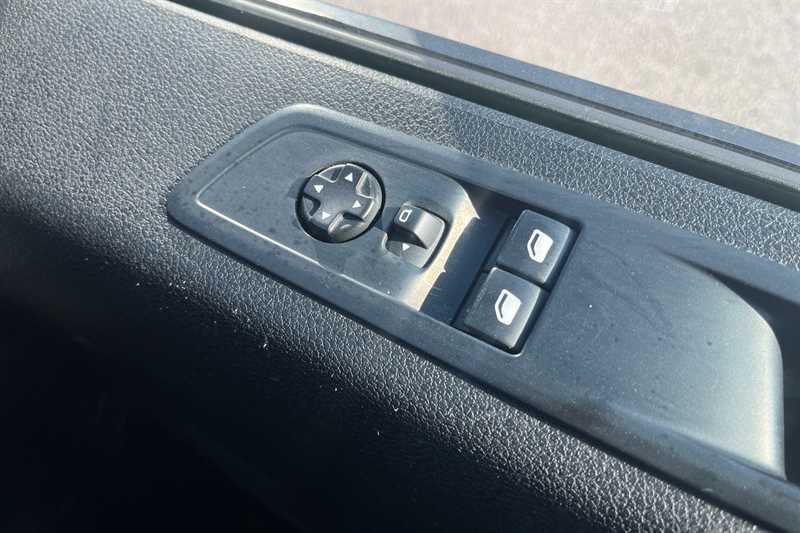 Used Vauxhall Vivaro 2023 for sale - 78138302: Photo 16