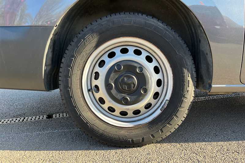 Used Vauxhall Vivaro Life 2022 for sale - 76903530: Photo 11