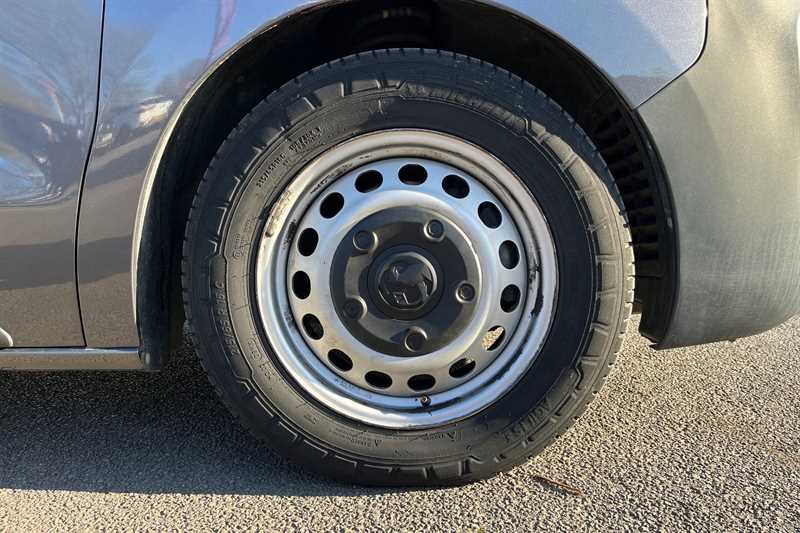 Used Vauxhall Vivaro Life 2022 for sale - 76903530: Photo 12