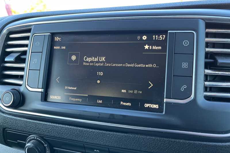 Used Vauxhall Vivaro Life 2022 for sale - 76903530: Photo 17