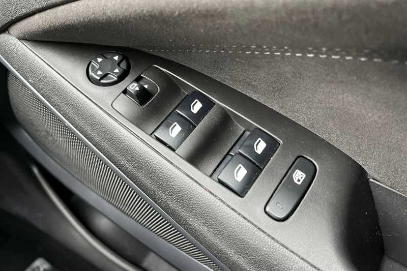 Used Vauxhall Crossland 2022 for sale - 78207741: Photo 16