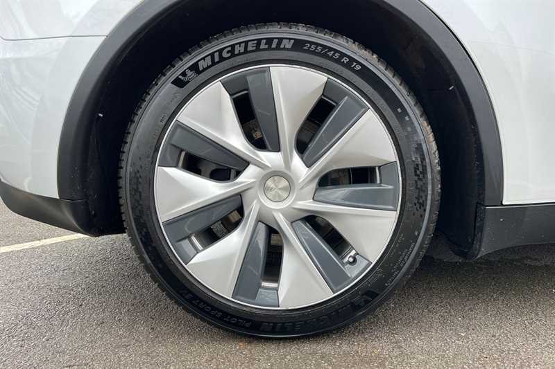 Used Tesla Model Y 2023 for sale - 78130708: Photo 11