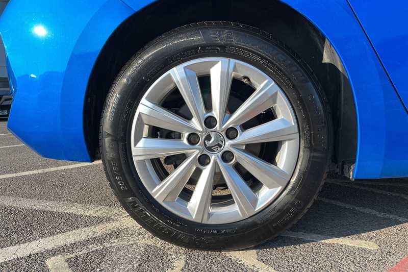 Used Vauxhall Astra 2023 for sale - 78174781: Photo 11